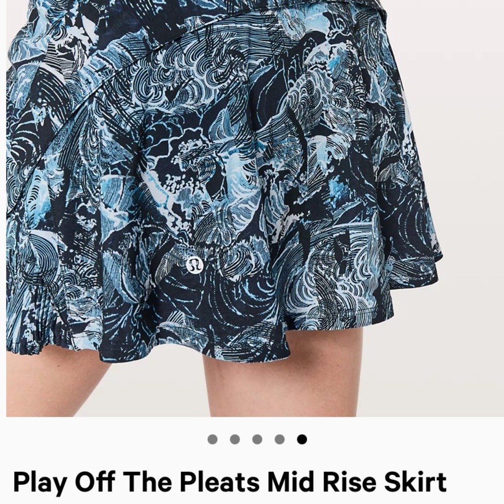 Lululemon Play Off The Pleats Mid Rise Skirt